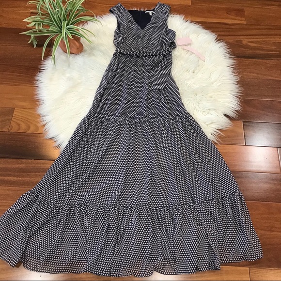 Elegant Black and White Polka Dot Maxi Dress - Picture 3 of 11